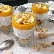 PUDDING CHIA Z MUSLI I MANGO