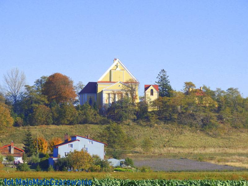 Zabytkowy kościół romański z XIII wieku - Góra Świętej Małgorzaty woj. łódzkie