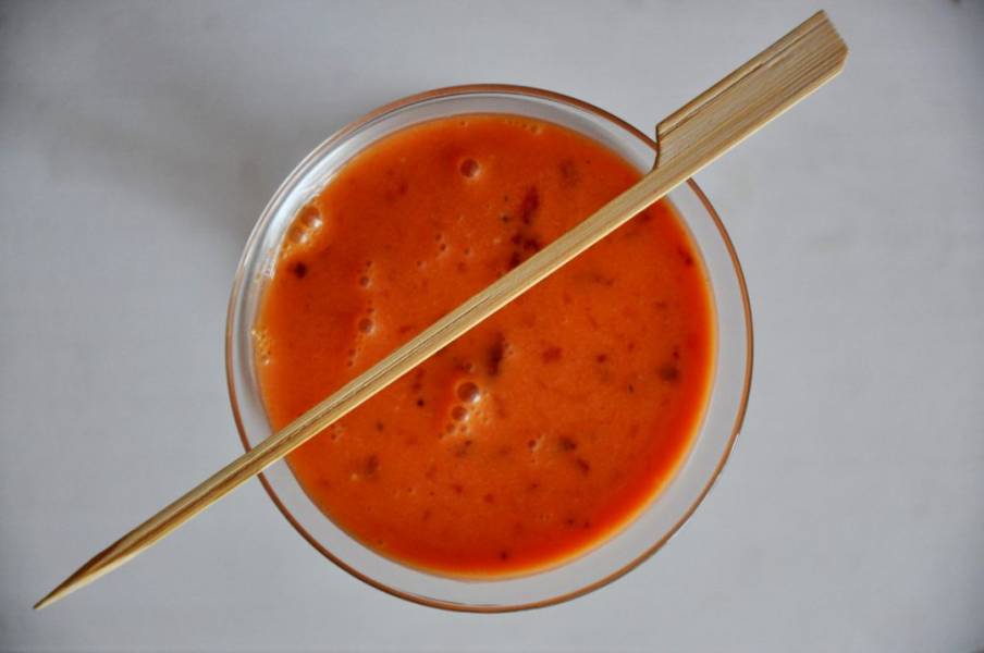 Szybki przepis na marchewkowe smoothie z imbirem