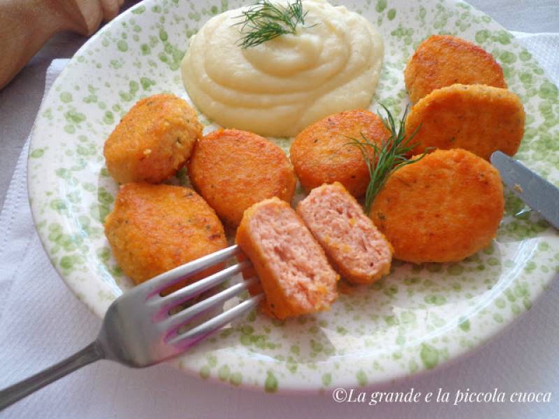 Pulpeciki z łososia i ziemniaków (Polpettine di salmone e patate)
