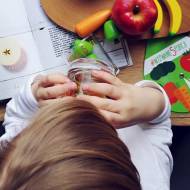 Kalendarz warzyw i owoców sezonowych w diecie dziecka