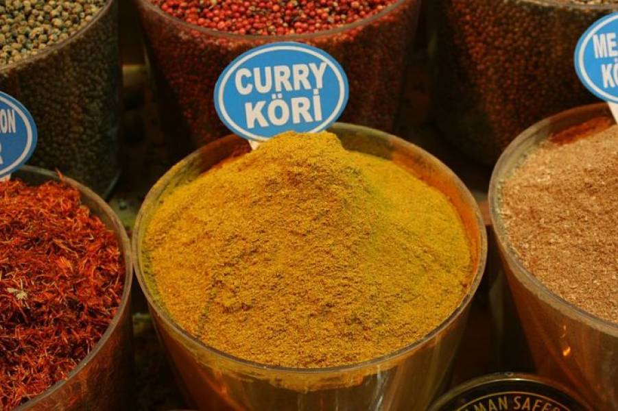 Właściwości zdrowotne i smakowe curry