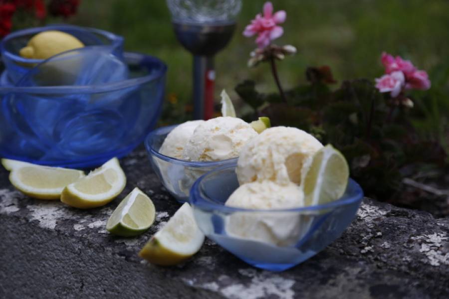 Wspaniałe cytrynowo-limonkowe lody