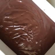 Lody czekoladowo-orzechowe bez mleka