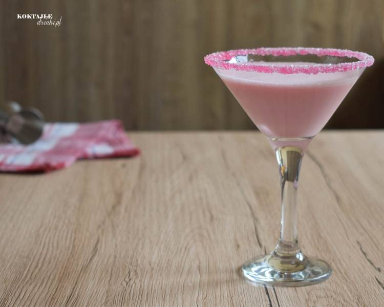 Pink Lady - jeden z ciekawszych przepisów kategorii drinki z malibu