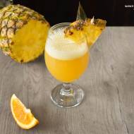 Ananasowe Uniesienie - pozycja kategorii przepisy na drinki z malibu