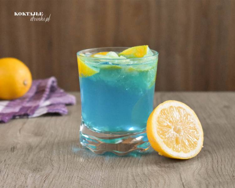 Blue Cider, Błękitny Cydr - drink z cydrem w wersji błękitnej