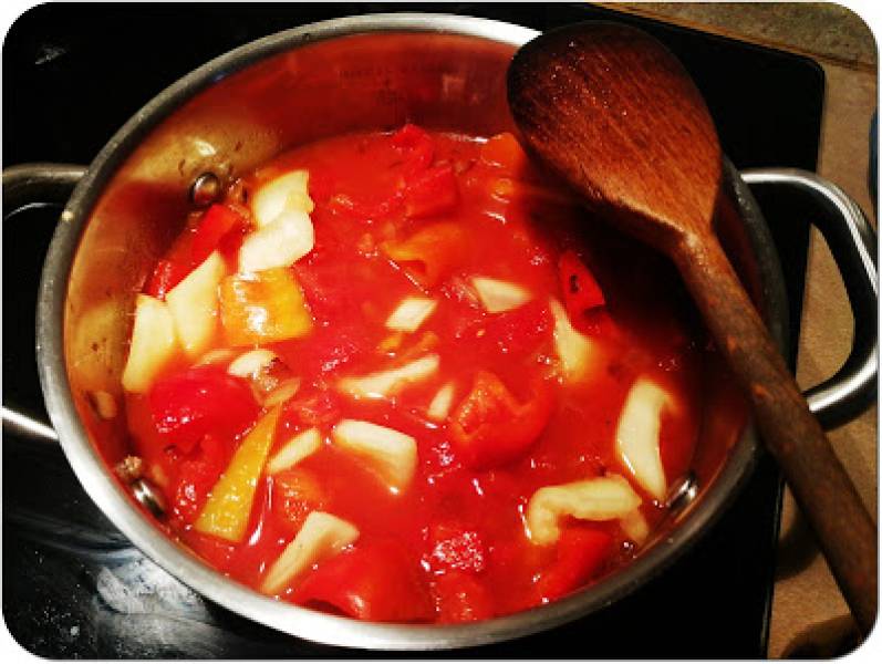 Krem pomidorowo - paprykowy prosto z Węgier