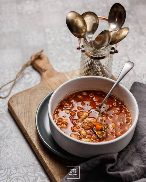 Zupa fasolowa – lekka, wegetariańska i po włosku