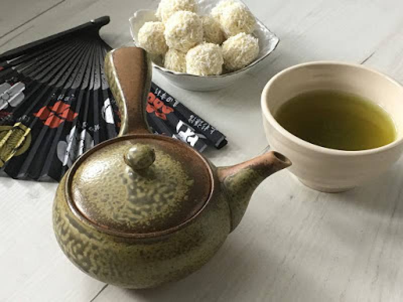 Dlaczego warto pić japońską zieloną herbatę?