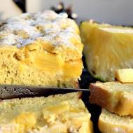 Szybkie ciasto z ananasem bez tłuszczu