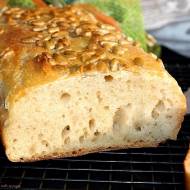 Najprostszy chleb pszenny bez wyrabiania (tylko kilka składników!)