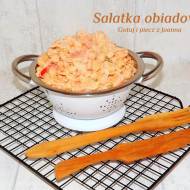 Szybka sałatka obiadowa z marchewki, cieciorki i soczewicy