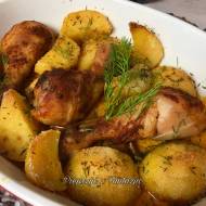 Zapiekane podudzia kurczaka z ziemniakami