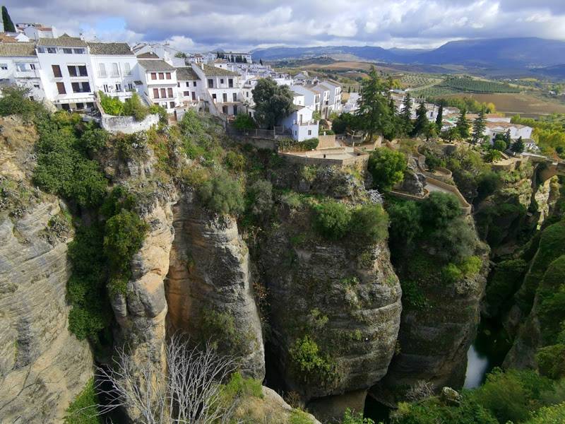 Ronda - hiszpańskie miasto na skałach