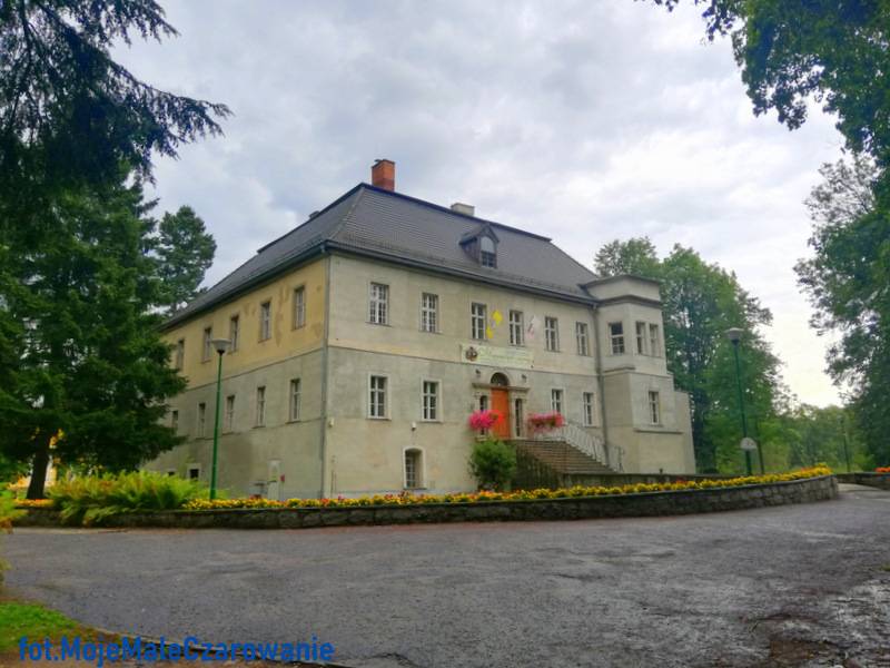 Pałac w Bukowcu woj. dolnośląskie