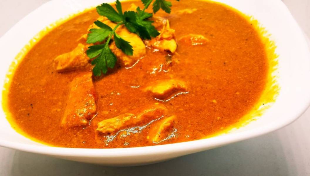 Zupa murgh makhani
