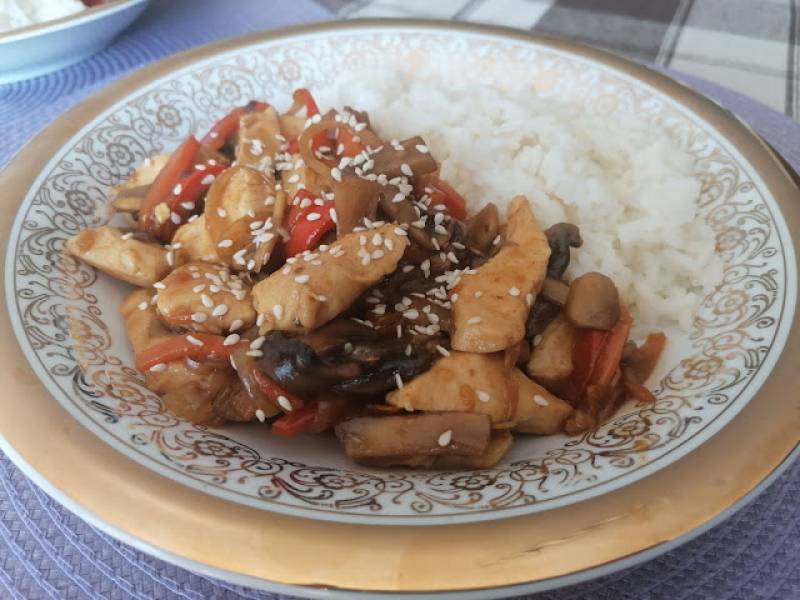 Kurczak teriyaki z warzywami