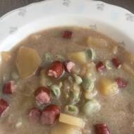 Zupa ziemniaczana z bobem i kiełbaską