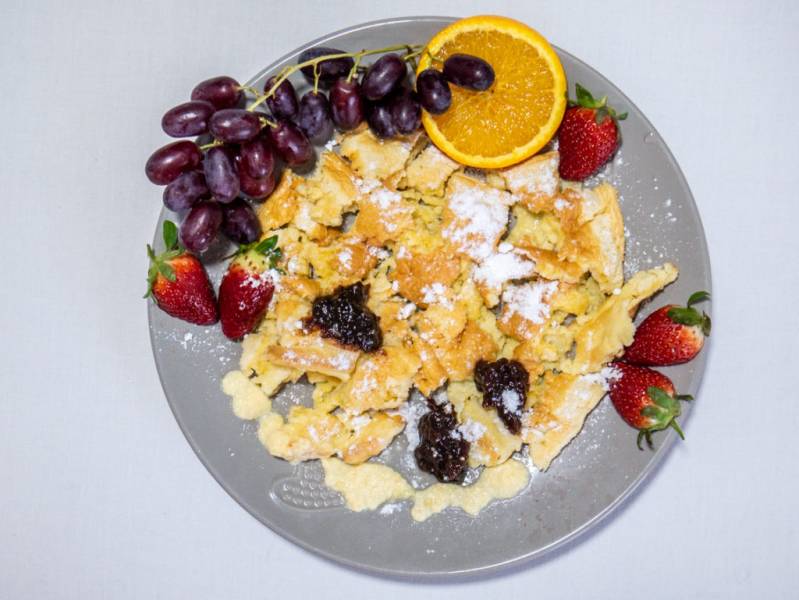 Kaiserschmarrn – omlet cesarski z Wiednia