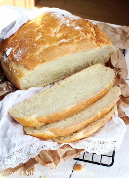 CHLEB Z GARNKA – najszybszy pszenny chleb