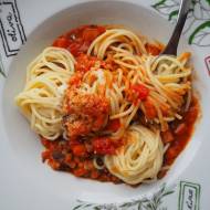 Wegańskie spaghetti a’la bolonese