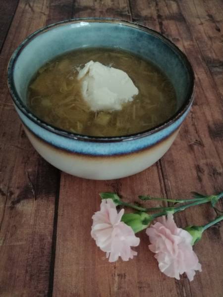 Norwegia - Zupa rabarbarowa (Rabarbrasuppe)