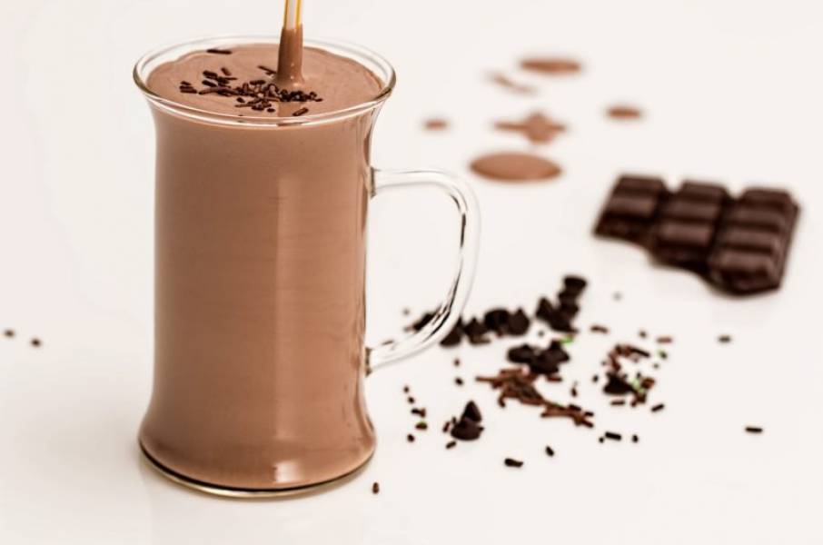 Przepis na zdrowy koktajl czekoladowo – malinowy