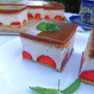 Pianka truskawkowa – ciasto bez pieczenia