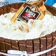 Tort Słonecznikowy w Kształcie Beczki – Idealny na Urodziny
