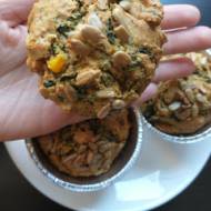 Wytrawne owsiano-żytnie muffinki ze szpinakiem i kukurydzą