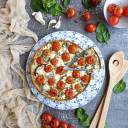 Tarta ze szpinakiem, pomidorkami i serem feta