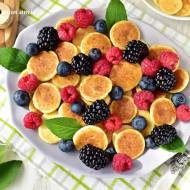 Mini pankejki z owocami (cereal pancakes)