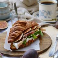 Projekt Śniadanie: Croissant z figami i prosciutto