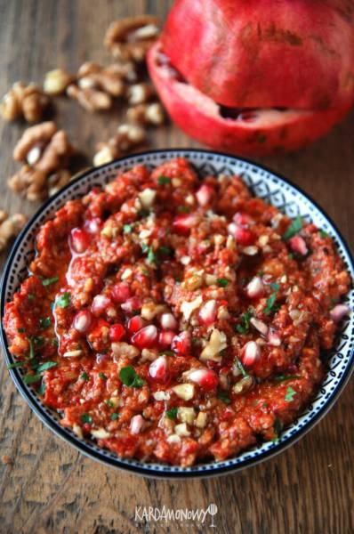 Muhammara – sos paprykowy z orzechami