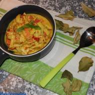 Curry z paluszków krabowych