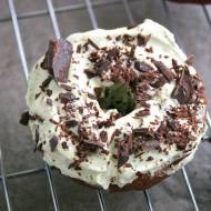 Mini-donutsy miętowo-czekoladowe (bez glutenu, jajek i białego cukru)