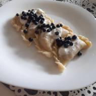 Pierogi z jagodami