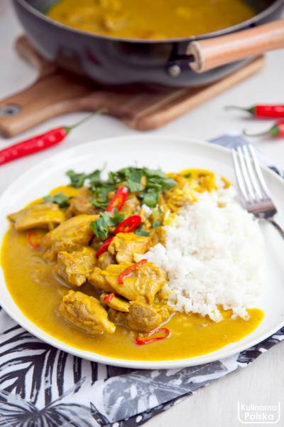 Wyspiarskie curry z kurczaka. Dla Brytyjczyków to danie niemal narodowe. PRZEPIS