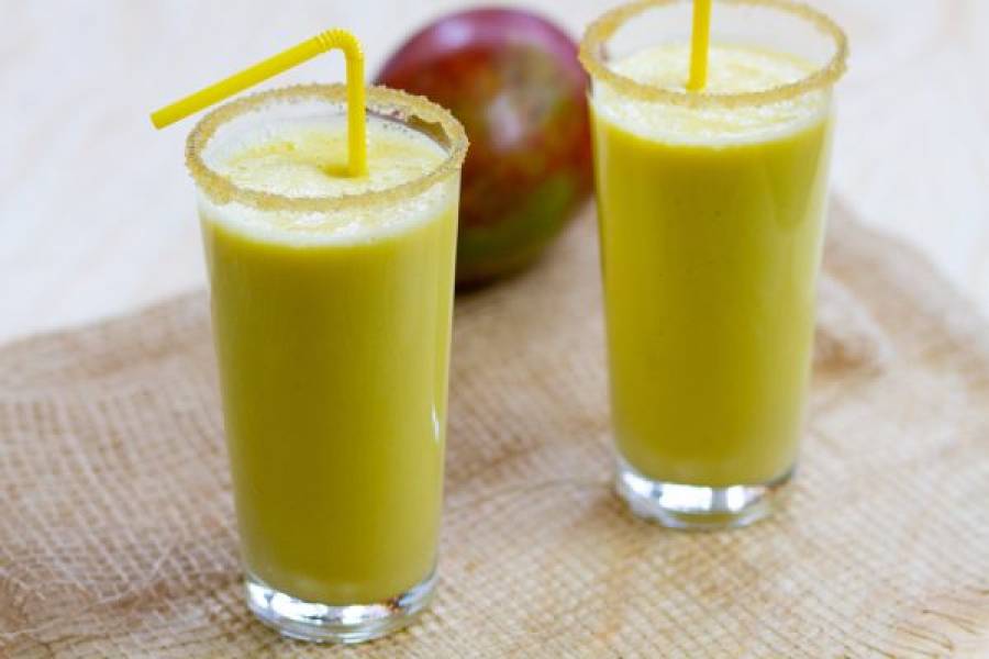 Mango lassi