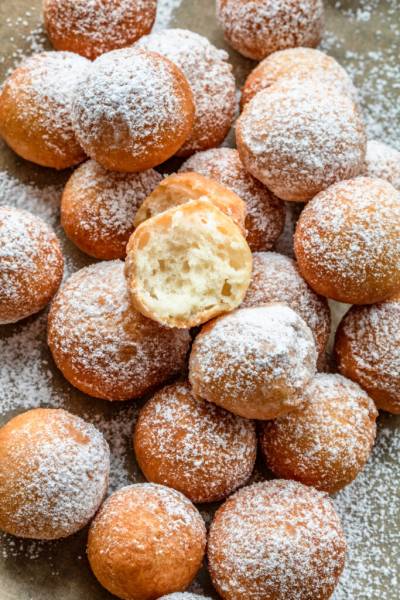 Ekspresowe mini pączki jogurtowe (3 składniki)