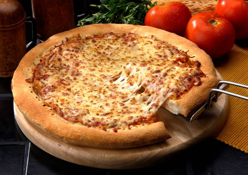 Dlaczego ser to ważny składnik pizzy?