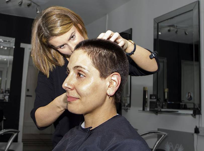 Salon Fryzjerski – Wszystko o cieniowaniu włosów