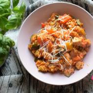 Paella z kurczakiem i warzywami