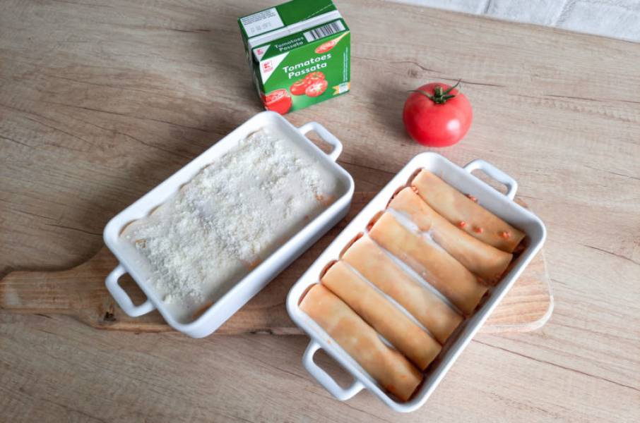 Cannelloni z sosem bolońskim i beszamelem