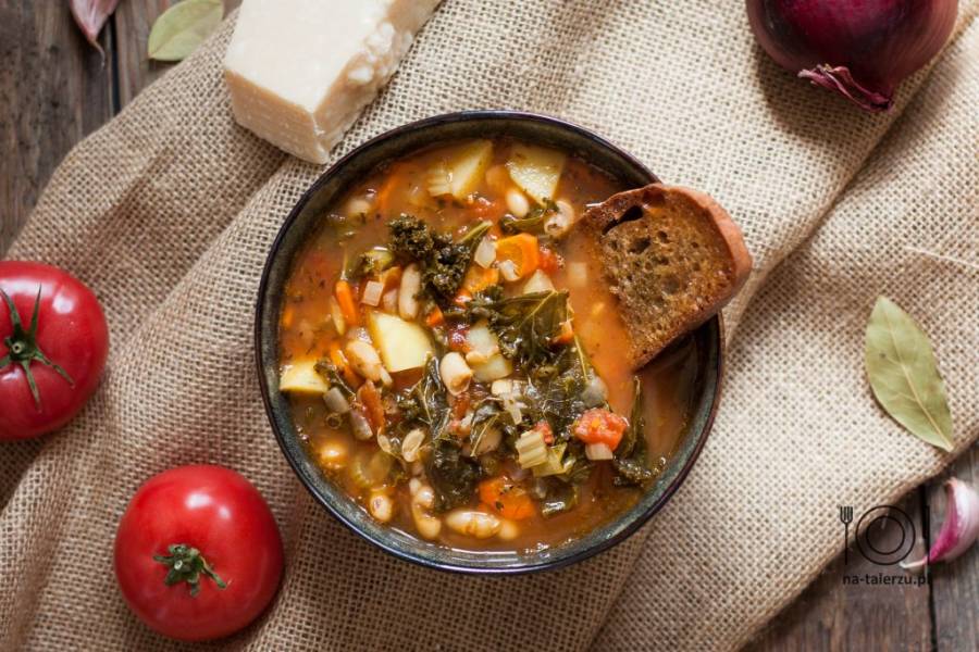 Minestrone – włoska zupa jarzynowa