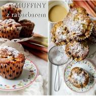 Muffiny z rabarbarem i cukrem pudrem