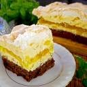Ciasto Paź Królowej – ciasto czekoladowe z kremem ananasowym i bezą