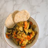 Etiopska potrawka z kapustą, ziemniakami i marchewką