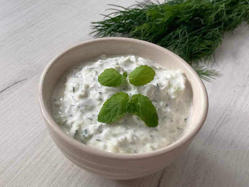 Grecki sos tzatziki